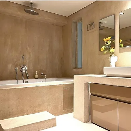 Kavouri Laguna Blue Beachfront Villa Athens