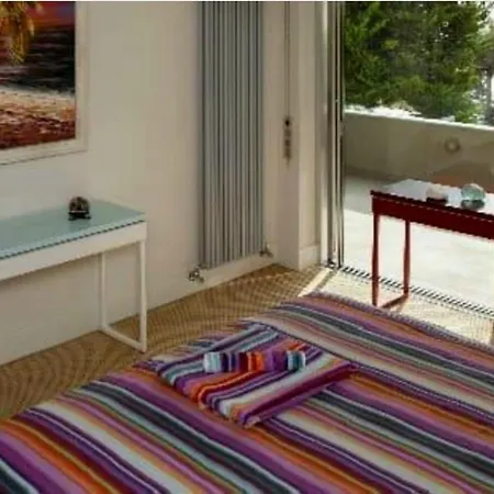 Kavouri Laguna Blue Beachfront Villa Athens